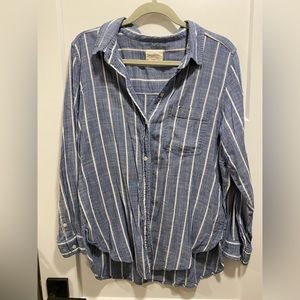 American Eagle blue and white striped button-down long-sleeve shirt